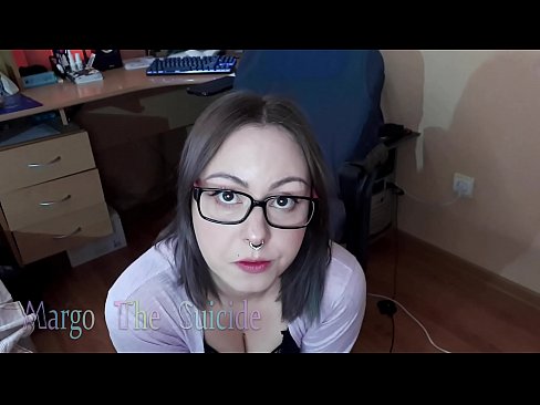 ❤️ Chica sexy con gafas chupa consolador profundamente en la cámara ❤️ Video de porno en es.psi-mass.ru ❌️
