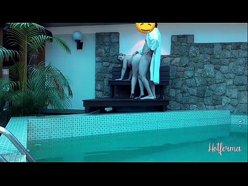 ❤️ El jefe invita a la criada a la piscina, pero no pudo resistirse a una caliente ❤️ Video de porno en es.psi-mass.ru ❌️